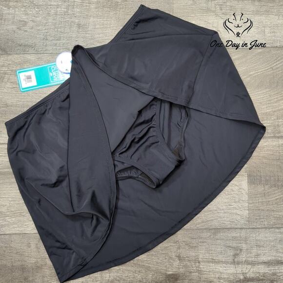 Aquabelle Plus Size Swim Skirt Size 18W - Picture 2 of 6